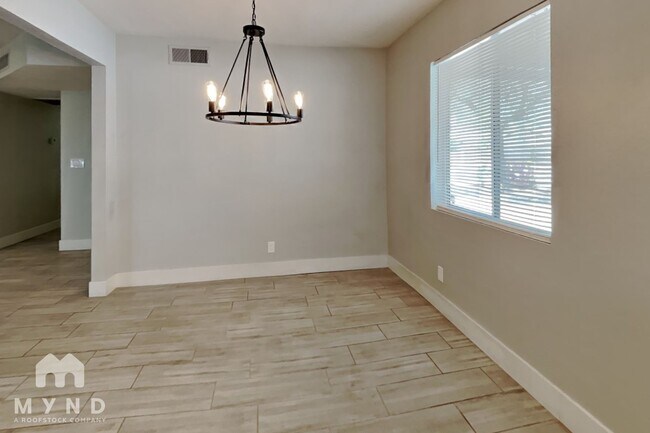 Foto del edificio - 4561 W Boca Raton Rd