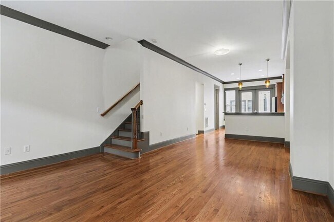 Foto del edificio - 4657 Magnolia Commons