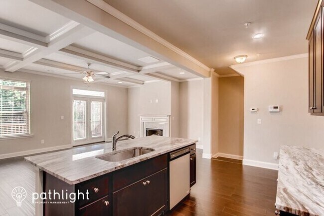 Foto del edificio - 616 Luckett Court, Smyrna, GA, 30080