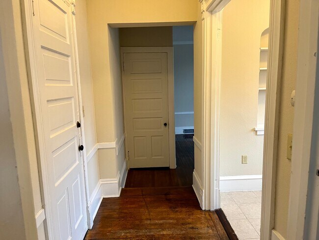 Foto del edificio - 812 N Prairie St