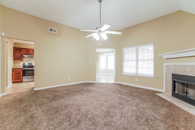 Building Photo - 7218 Durango Dr