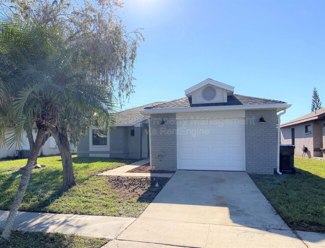 Photo - 281 Chicago Woods Cir House