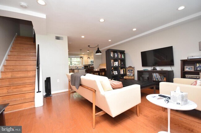 Foto del edificio - 1602 Woodbine St