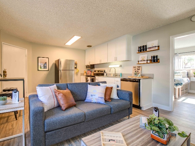 Breakpointe Coronado - 6672 Abrego Rd Isla Vista, CA 93117
