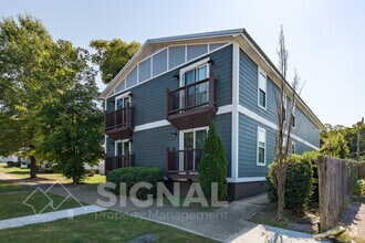 Building Photo - 4111 4th Ave S