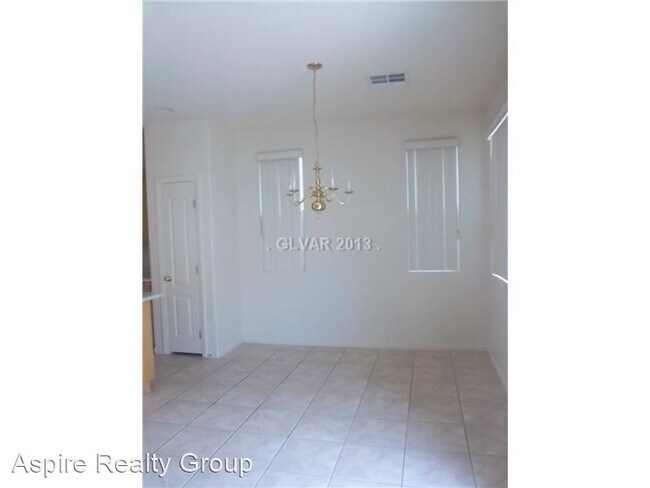 Building Photo - 9250 William Hill Ave