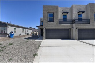 Building Photo - 11499 Summer Dr