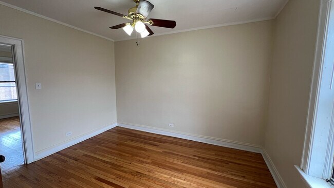 Foto del edificio - 8748 S Dauphin Ave