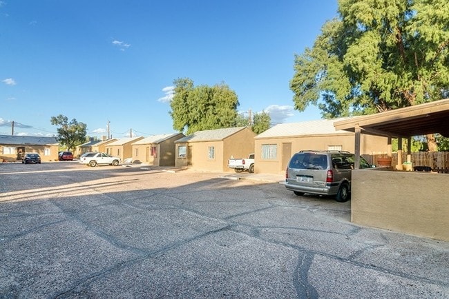 Building Photo - The Casitas
