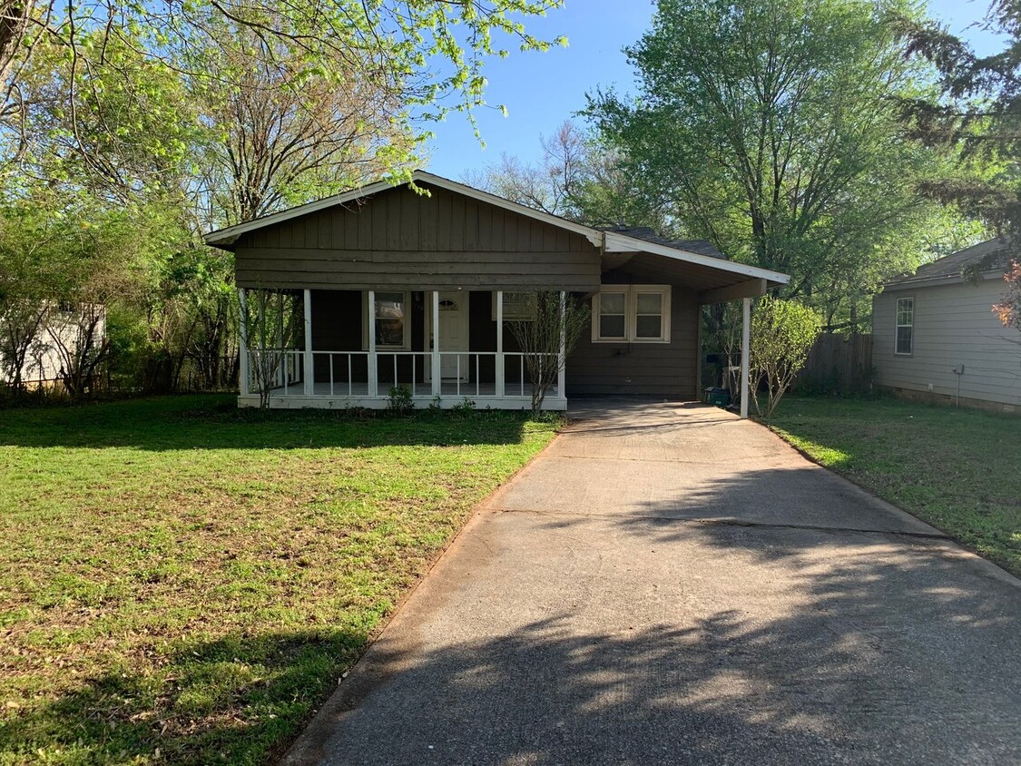 Primary Photo - Wonderful 2 Bedroom Home For Lease