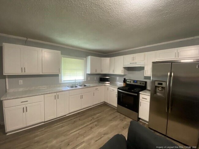 Foto del edificio - 3250 Willard Dr