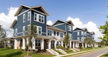 Promenade at Newnan Crossing Apartments photo'