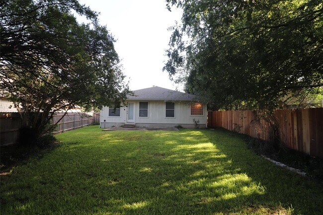 Foto del edificio - 2820 Single Trace Ct