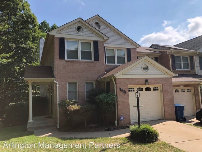 Foto del edificio - 3 br, 3 bath House - 7915 Valleyfield Drive