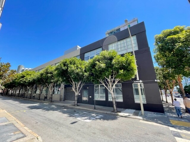 Primary Photo - 245 5th St