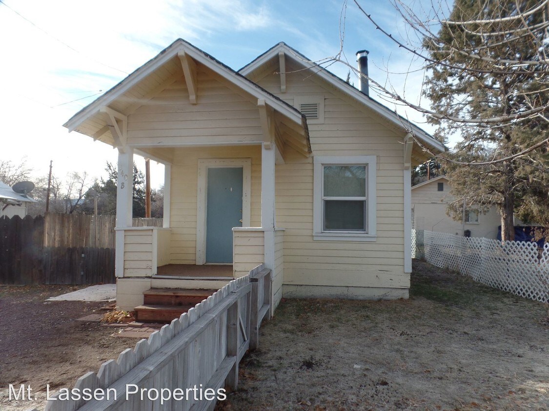 340 Lovell Alley, Susanville, CA 96130 Room for Rent in Susanville