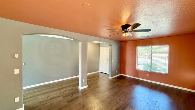 Building Photo - 17227 W Hilton Ave
