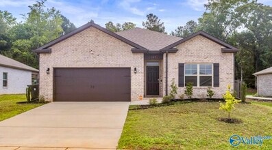 Building Photo - 109 High Leaf Dr
