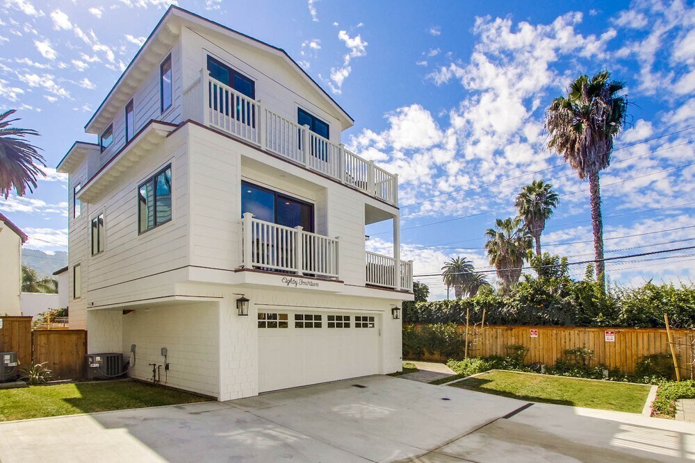 Foto principal - 8014 La Jolla Shores Dr