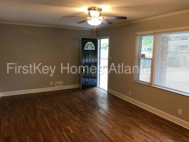 Building Photo - 2150 Dobbins Dr