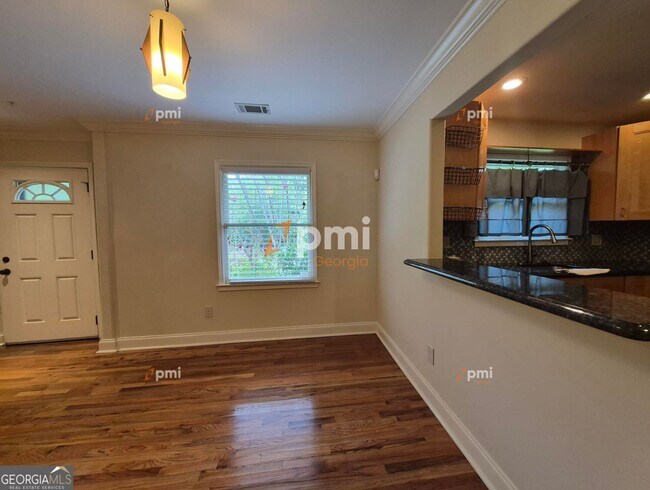 Foto del edificio - 2080 Hilburn Dr SE