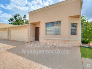 Building Photo - 2618 NW 50th St