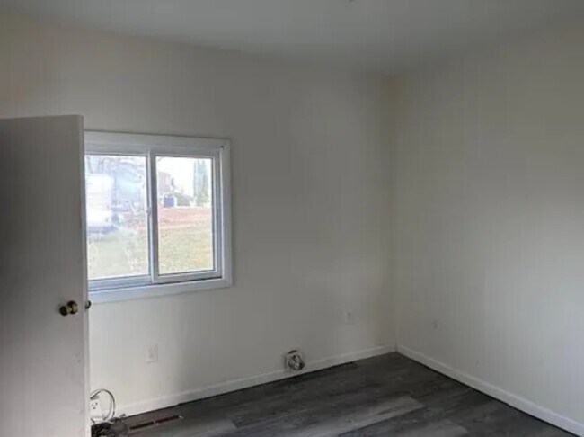 Foto del edificio - 2215 S 5th Ave