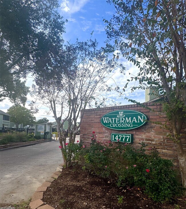 Foto del edificio - 14777 Wunderlich Dr