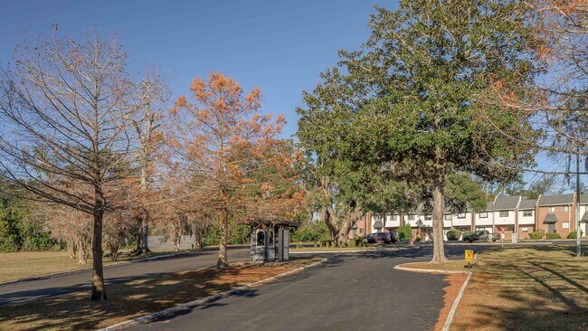 Foto del edificio - 2731 S Blair Stone Rd