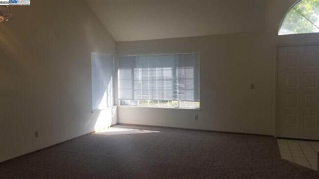 Foto del edificio - 3011 Badger Dr
