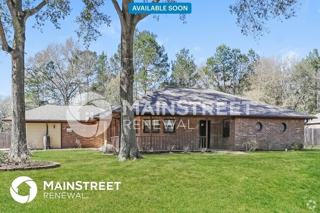 Building Photo - 28419 Champion Oaks Dr