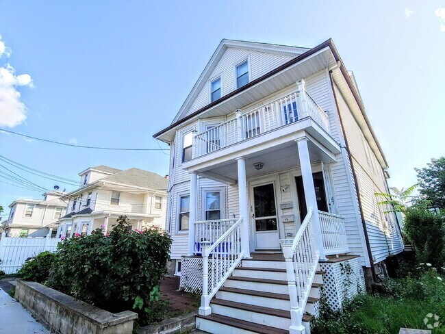 Building Photo - 49 Flynt St
