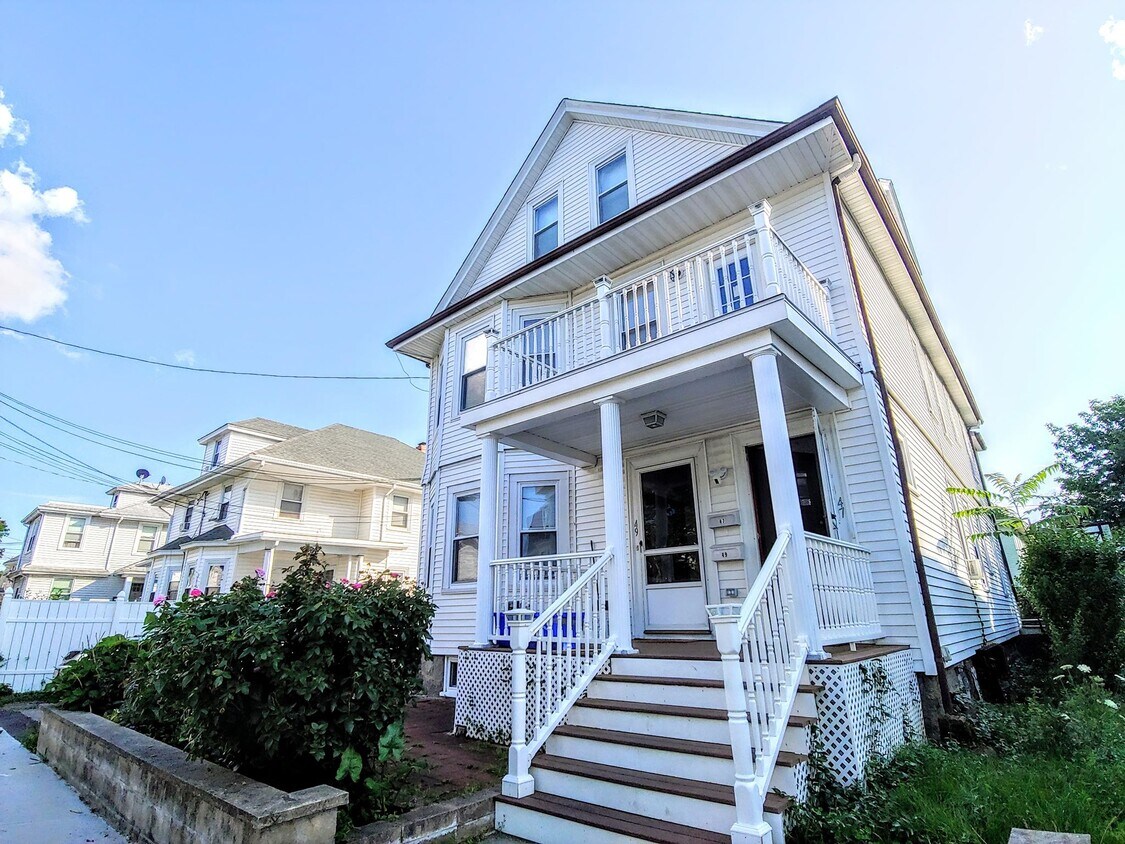 Primary Photo - 49 Flynt St