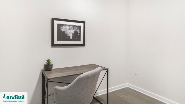 Building Photo - 825 Usener St