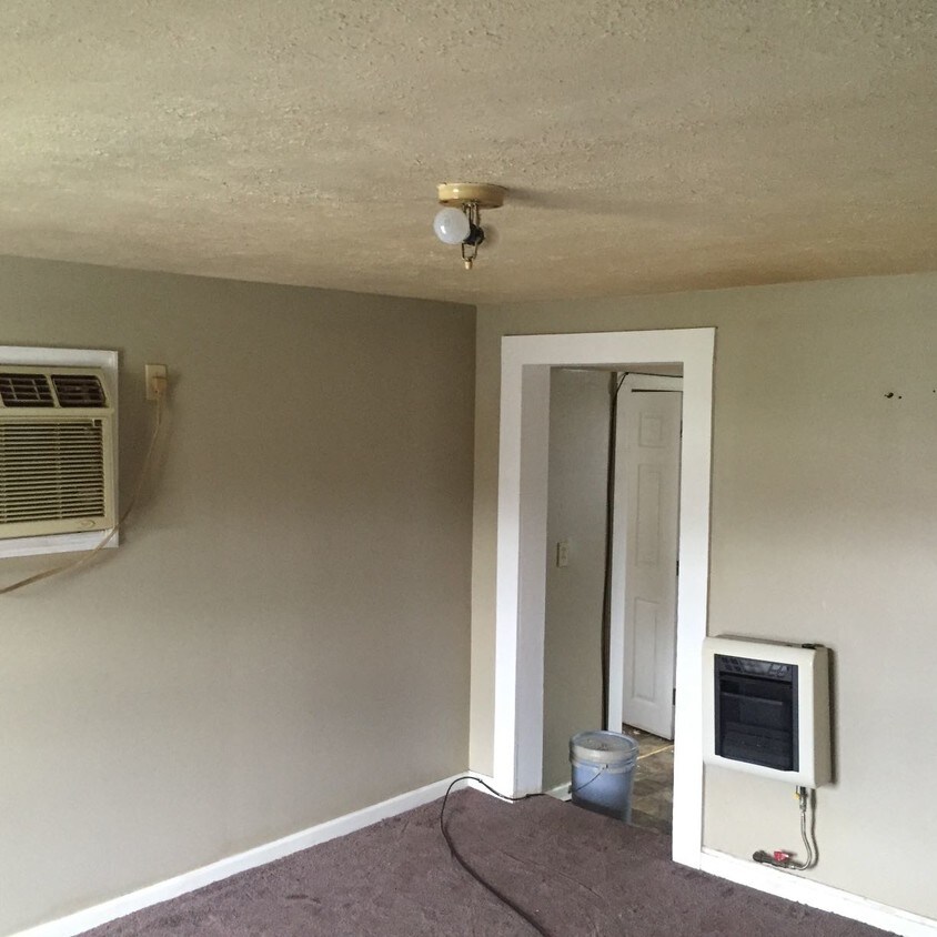 Primary Photo - 2459 Collis Ave