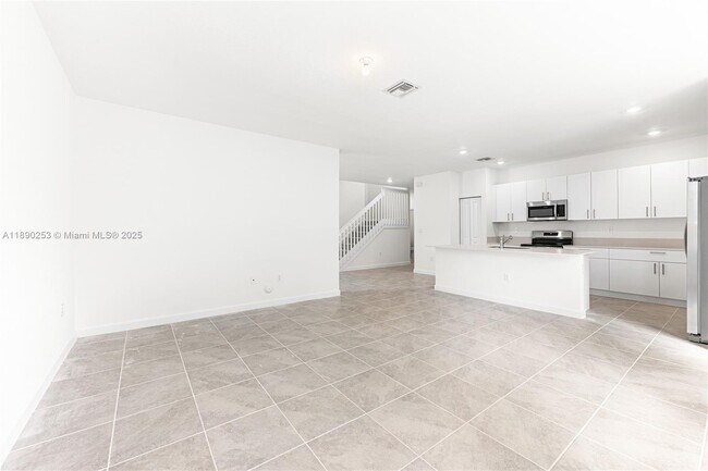 Foto del edificio - 2232 SE 30th St