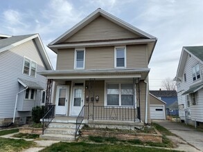 Building Photo - 1814 St Joseph Blvd