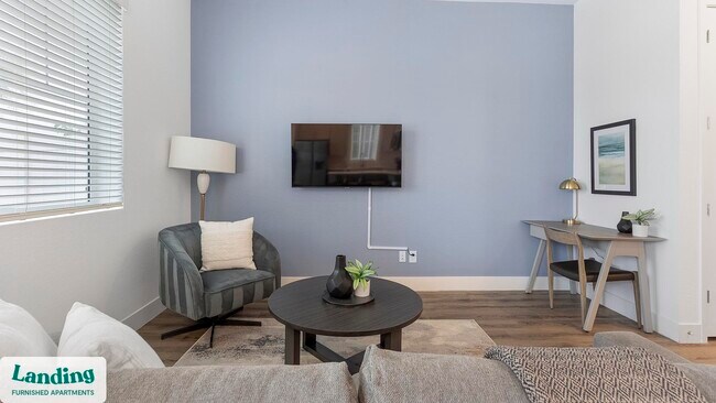 Foto del edificio - 8200 W Encanto Blvd