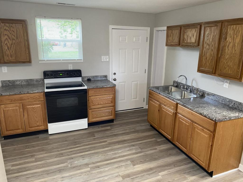 1810 NW Central Ave House for Rent in Topeka, KS