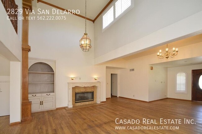 Building Photo - 2829 Via San Delarro