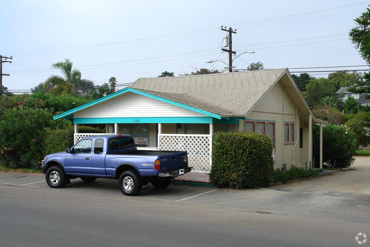 Building Photo - 1560 N Coast Highway 101