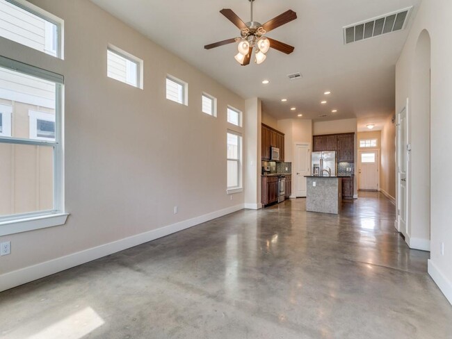 Building Photo - 12205 Barras Branch Dr