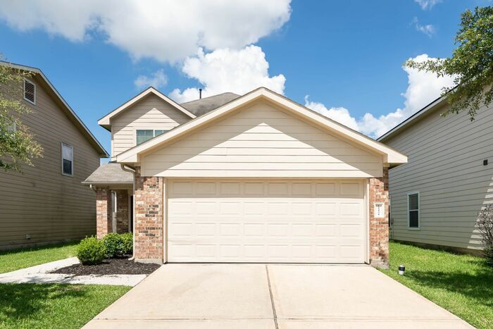 Foto principal - 14434 Moreno Ave