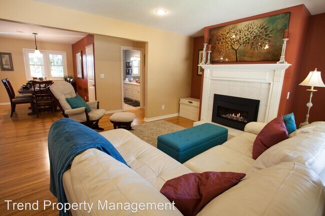 Building Photo - 4 br, 2 bath House - 862 11 1/2 Street SW