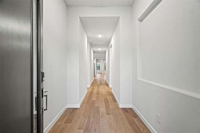 Building Photo - 1105 Airbender Dr