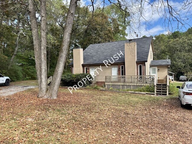 Foto del edificio - 6018 Champion Rd