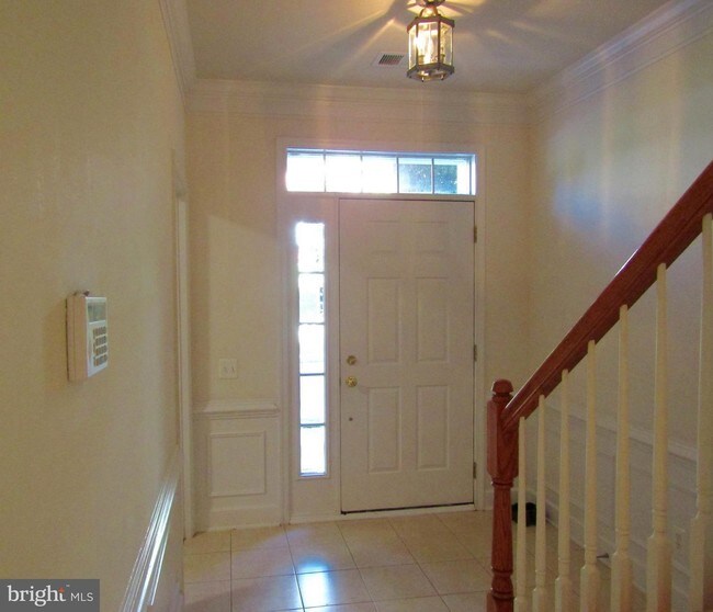 Building Photo - 5992 Grand Pavilion Way
