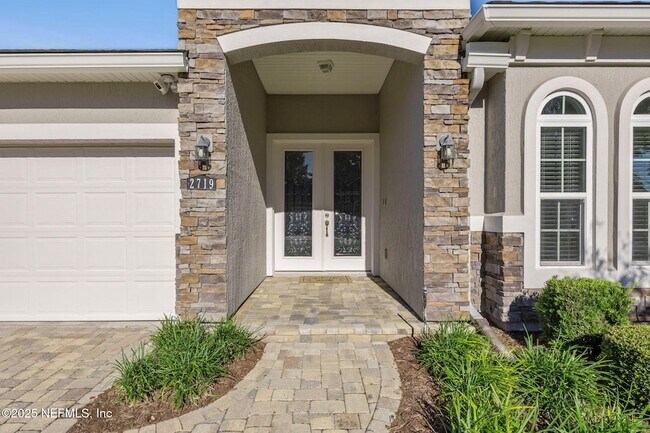 Foto del edificio - 2719 Chapman Oak Dr