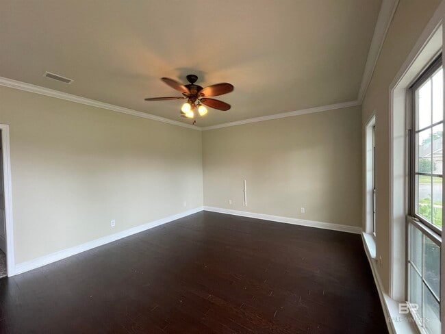 Building Photo - 9944 Cumbria Drive