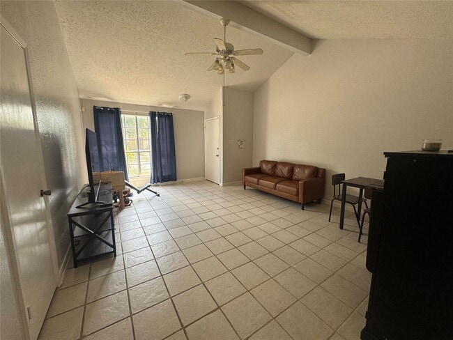 Building Photo - 2323 Spring Dusk Dr